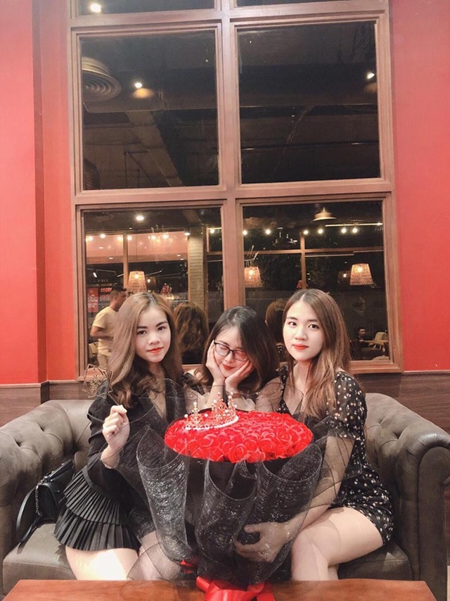 Đôi bạn chơi thân 20 năm, cùng nhau “dậy thì thành công” - 4 Đôi bạn chơi thân 20 năm, cùng nhau “dậy thì thành công” - 4