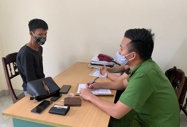 Bắt giữ 3 đối tượng chuyên trộm cắp tài sản trong bệnh viện - 1 Bắt giữ 3 đối tượng chuyên trộm cắp tài sản trong bệnh viện - 1