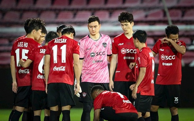 Văn Lâm có nguy cơ không được dự AFF Cup, VFF nói gì? - 1 Văn Lâm có nguy cơ không được dự AFF Cup, VFF nói gì? - 1