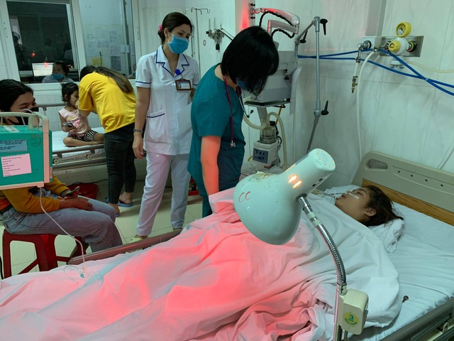 Đi cào hến, 2 người đuối nước thương vong - 2 Đi cào hến, 2 người đuối nước thương vong - 2