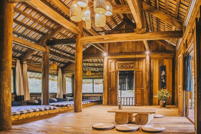 Ngôi nhà trong mơ trên đỉnh núi gần Hà Nội: Cá đầy ao, vườn đầy hoa trái - 8 Ngôi nhà trong mơ trên đỉnh núi gần Hà Nội: Cá đầy ao, vườn đầy hoa trái - 8