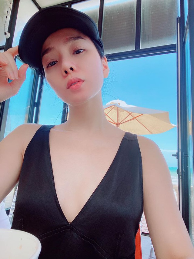 Lệ Quyên: “Ngay khi hết dịch sẽ hát 150 bài rồi ngất cũng sung sướng” - 1 Lệ Quyên: “Ngay khi hết dịch sẽ hát 150 bài rồi ngất cũng sung sướng” - 1