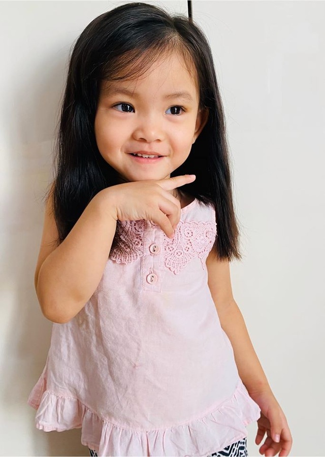 Sao Việt trổ tài... cắt tóc trong mùa dịch Covid-19 - 11 Sao Việt trổ tài... cắt tóc trong mùa dịch Covid-19 - 11