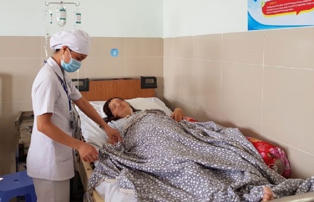 Màu máu đục như sữa, nữ bệnh nhân suýt chết - 1 Màu máu đục như sữa, nữ bệnh nhân suýt chết - 1