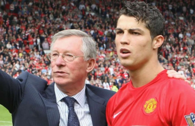 Sir Alex suýt biến C.Ronaldo thành đồng đội của... Messi