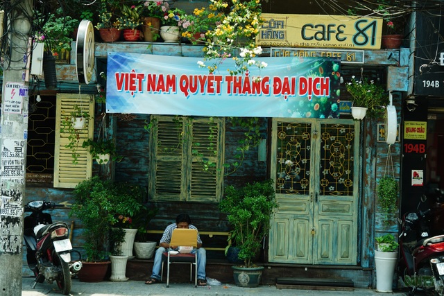 Cả nước đang đồng lòng chống dịch với niềm tin tuyệt đối, thế giới đang nhìn thấy một Việt Nam nhạy bén với những quyết sách đúng đắn, việc phải thay đổi để thích nghi thời kỳ “hậu Covid-19” chỉ là vấn đề thời gian.