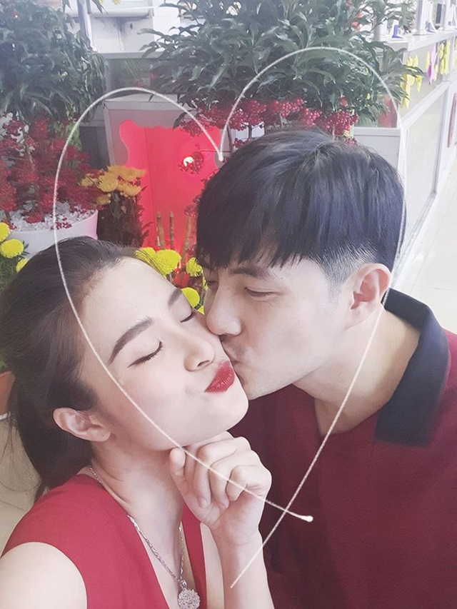 Đông Nhi hạnh phúc chia sẻ tin vui mang thai 3 tháng - 3 Đông Nhi hạnh phúc chia sẻ tin vui mang thai 3 tháng - 3