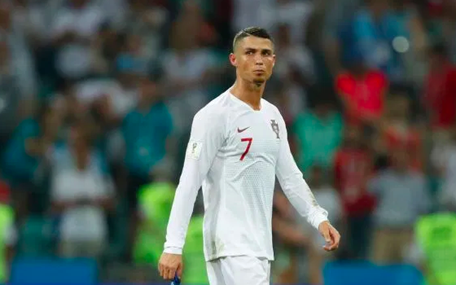 C.Ronaldo và Ronaldo béo, ai xuất sắc hơn? - 3 C.Ronaldo và Ronaldo béo, ai xuất sắc hơn? - 3