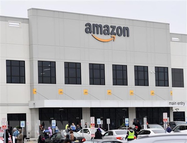 Nhân viên Amazon đình công phản đối điều kiện làm việc - 1 Nhân viên Amazon đình công phản đối điều kiện làm việc - 1