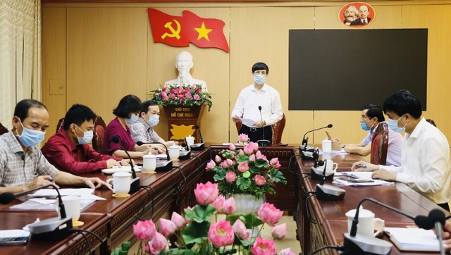 Hàng loạt tỉnh thành phấn khởi nới cách ly xã hội - 8 Hàng loạt tỉnh thành phấn khởi nới cách ly xã hội - 8