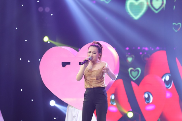 Phương Thanh tái hiện màn diễn tại cuộc thi Hoa hậu năm 1998 - 2