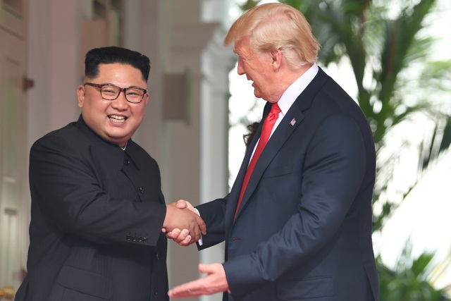 Tổng thống Trump chúc sức khỏe ông Kim Jong-un