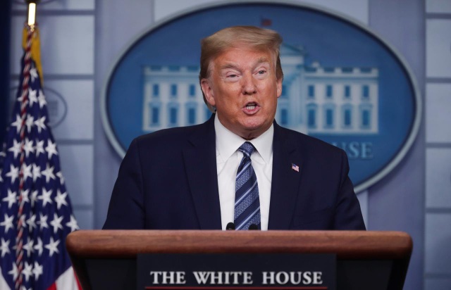 Ông Trump nói sẽ cấm nhập cảnh vào Mỹ trong 60 ngày - 1