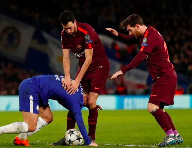 Đội hình 11 cầu thủ ăn ý và chưa từng… gây hấn với Messi - 2 Đội hình 11 cầu thủ ăn ý và chưa từng… gây hấn với Messi - 2