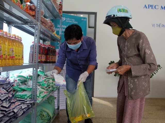 Phú Yên: Rà soát tránh trùng người nhận hỗ trợ từ gói hỗ trợ 62.000 tỷ đồng - 1 Phú Yên: Rà soát tránh trùng người nhận hỗ trợ từ gói hỗ trợ 62.000 tỷ đồng - 1