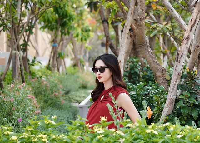 Hoa hậu Đặng Thu Thảo bất ngờ tiết lộ sắp sinh con thứ 2 - 1 Hoa hậu Đặng Thu Thảo bất ngờ tiết lộ sắp sinh con thứ 2 - 1