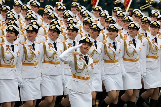 Những “bông hồng thép” trong lực lượng vũ trang Nga - 7 Những “bông hồng thép” trong lực lượng vũ trang Nga - 7