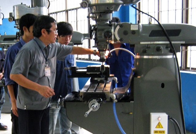 Phú Yên: Ưu tiên dạy nghề cho lao động thuộc diện người có công, hộ nghèo - 1 Phú Yên: Ưu tiên dạy nghề cho lao động thuộc diện người có công, hộ nghèo - 1