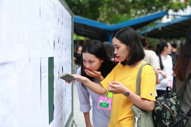 Tổ chức thi để công nhận tốt nghiệp THPT: Học sinh được lợi gì? - 1 Tổ chức thi để công nhận tốt nghiệp THPT: Học sinh được lợi gì? - 1