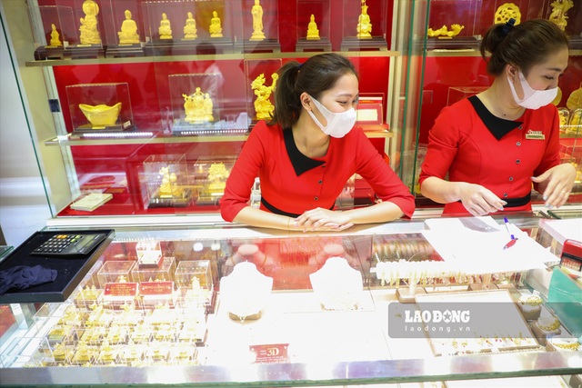 Giá vàng nhảy múa, làn sóng bán tháo có thể sắp bị kích hoạt - 1 Giá vàng nhảy múa, làn sóng bán tháo có thể sắp bị kích hoạt - 1
