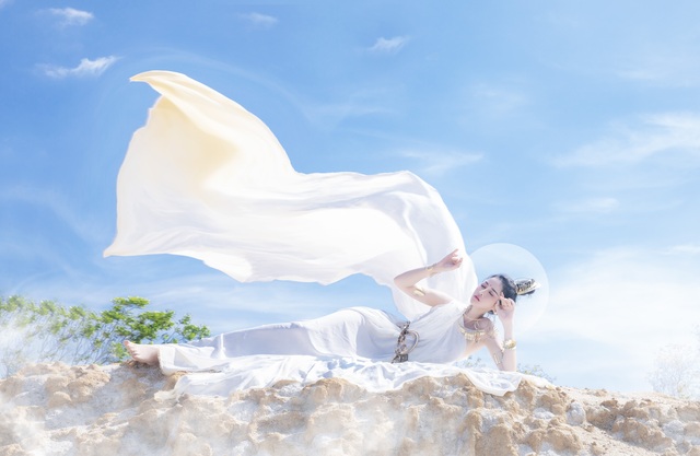 Người đẹp Triệu Hà Vy đẹp thoát tục trong bộ ảnh hóa thân nữ thần - 11 Người đẹp Triệu Hà Vy đẹp thoát tục trong bộ ảnh hóa thân nữ thần - 11