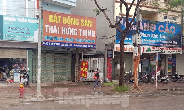 Sàn môi giới địa ốc vẫn cửa đóng, then cài khi hết hạn cánh ly xã hội - 2 Sàn môi giới địa ốc vẫn cửa đóng, then cài khi hết hạn cánh ly xã hội - 2