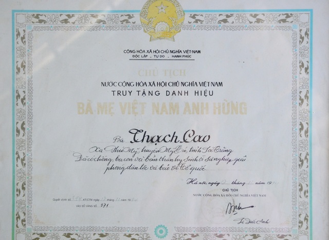 Một gia đình cả bố mẹ cùng 3 con đều là liệt sĩ - 1 Một gia đình cả bố mẹ cùng 3 con đều là liệt sĩ - 1