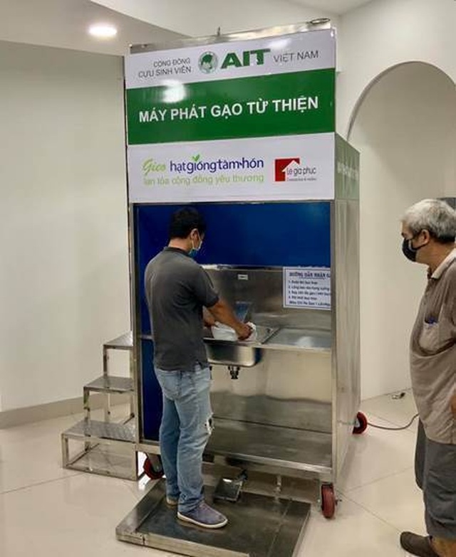 Thêm nhiều máy “ATM gạo” - Hạt Giống Tâm Hồn - 2 Thêm nhiều máy “ATM gạo” - Hạt Giống Tâm Hồn - 2