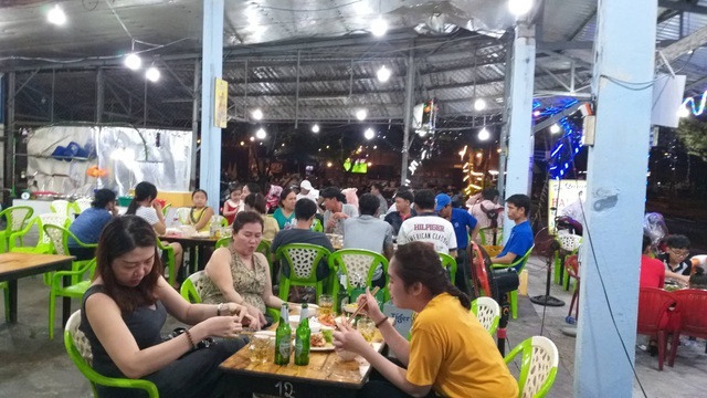 Đà Nẵng: Thanh tra an toàn thực phẩm các cơ sở kinh doanh dịch vụ ăn uống - 1 Đà Nẵng: Thanh tra an toàn thực phẩm các cơ sở kinh doanh dịch vụ ăn uống - 1