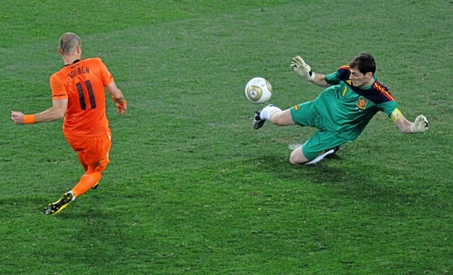 Maldini, Ballack và những nhân vật thất bại vĩ đại nhất lịch sử - 4 Maldini, Ballack và những nhân vật thất bại vĩ đại nhất lịch sử - 4