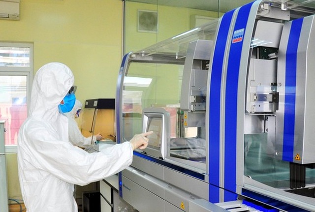 Vụ “lận” tiền chống dịch: Thủ tướng chỉ đạo điều tra dấu hiệu hình sự - 1 Vụ “lận” tiền chống dịch: Thủ tướng chỉ đạo điều tra dấu hiệu hình sự - 1
