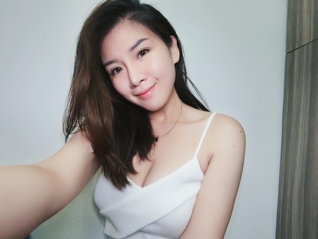 Từng nặng 122 kg, cô gái lột xác thành hot girl quyến rũ - 6 Từng nặng 122 kg, cô gái lột xác thành hot girl quyến rũ - 6
