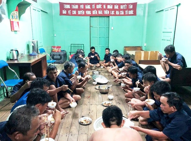 cuu ngu dan tau cau muc Quang Nam bi nan cuu ngu dan tau cau muc Quang Nam bi nan