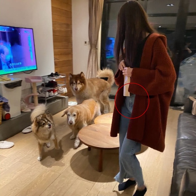 Hotgirl 8x phản ứng thế nào sau khi chủ tịch Taobao bị giáng chức - 5 Hotgirl 8x phản ứng thế nào sau khi chủ tịch Taobao bị giáng chức - 5