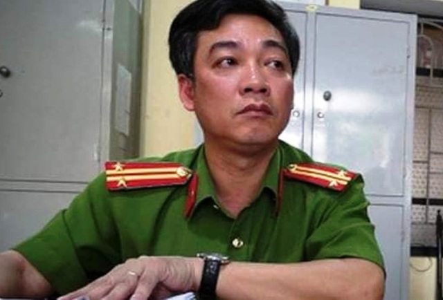 Điều động công tác người ký quyết định đình chỉ vụ Đường Nhuệ đánh người - 1 Điều động công tác người ký quyết định đình chỉ vụ Đường Nhuệ đánh người - 1