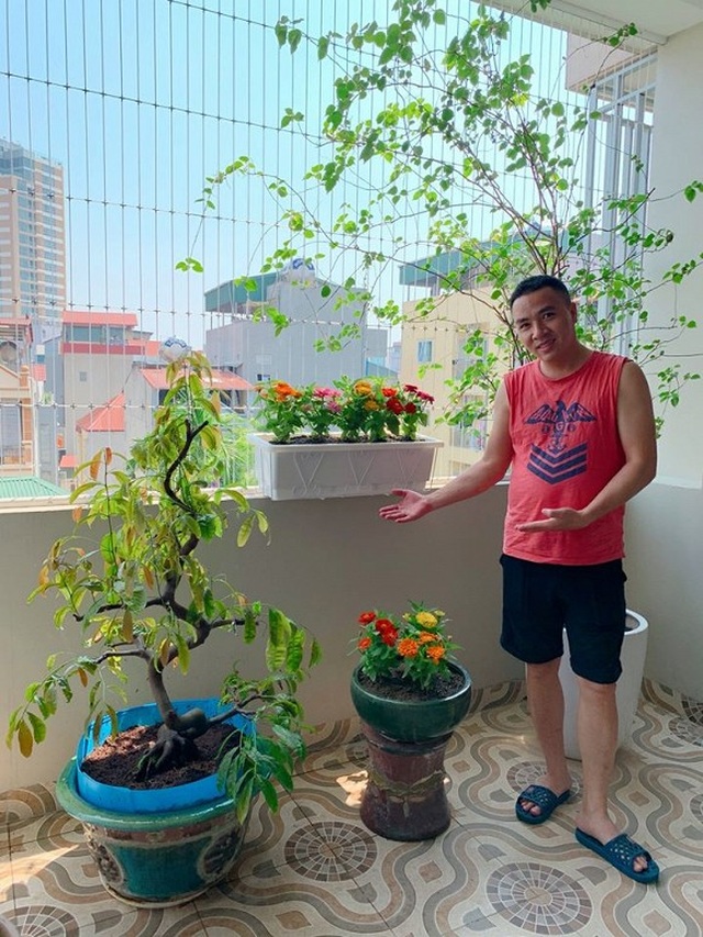 Ngắm ban công đầy hoa trong căn hộ của vợ chồng MC Hoàng Linh - 4