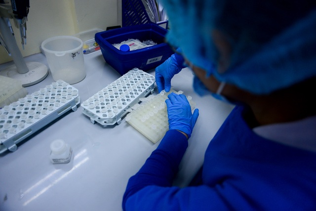 Nam phi công nhiễm Covid-19: Đã âm tính trở lại nhưng phổi đông đặc - 1 Nam phi công nhiễm Covid-19: Đã âm tính trở lại nhưng phổi đông đặc - 1