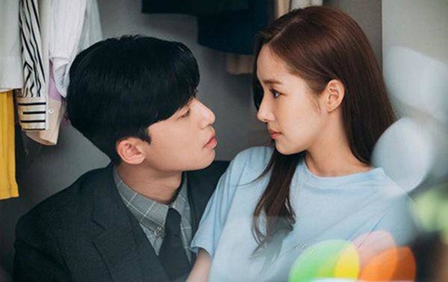 Bủn rủn khi người yêu đụng chạm nên sợ sa ngã, không dám gặp - 1 Bủn rủn khi người yêu đụng chạm nên sợ sa ngã, không dám gặp - 1