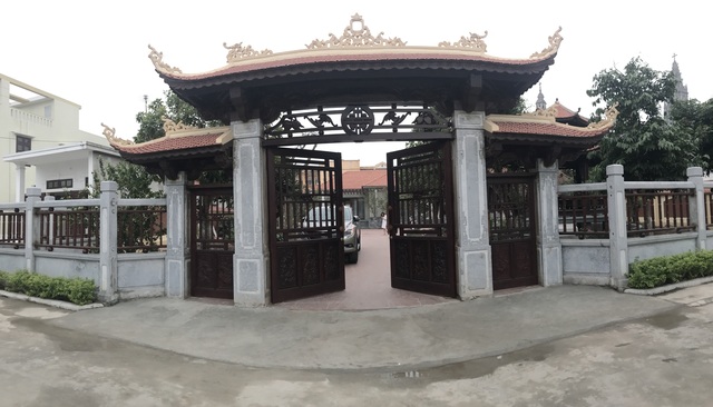 Cận cảnh nhà cổ trăm tuổi toàn bằng gỗ quý, đẹp hiếm có ở Nam Định - 14 Cận cảnh nhà cổ trăm tuổi toàn bằng gỗ quý, đẹp hiếm có ở Nam Định - 14