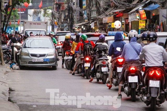 Loạn duyệt quy hoạch, nâng tầng ở nhiều địa phương - 2 Loạn duyệt quy hoạch, nâng tầng ở nhiều địa phương - 2
