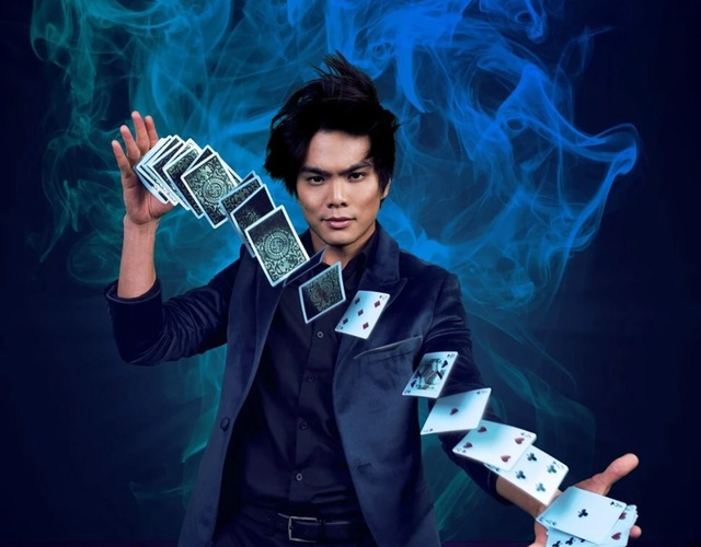 Tại sao ảo thuật gia “thần bài” Shin Lim luôn im lặng khi biểu diễn? - Ảnh minh hoạ 2