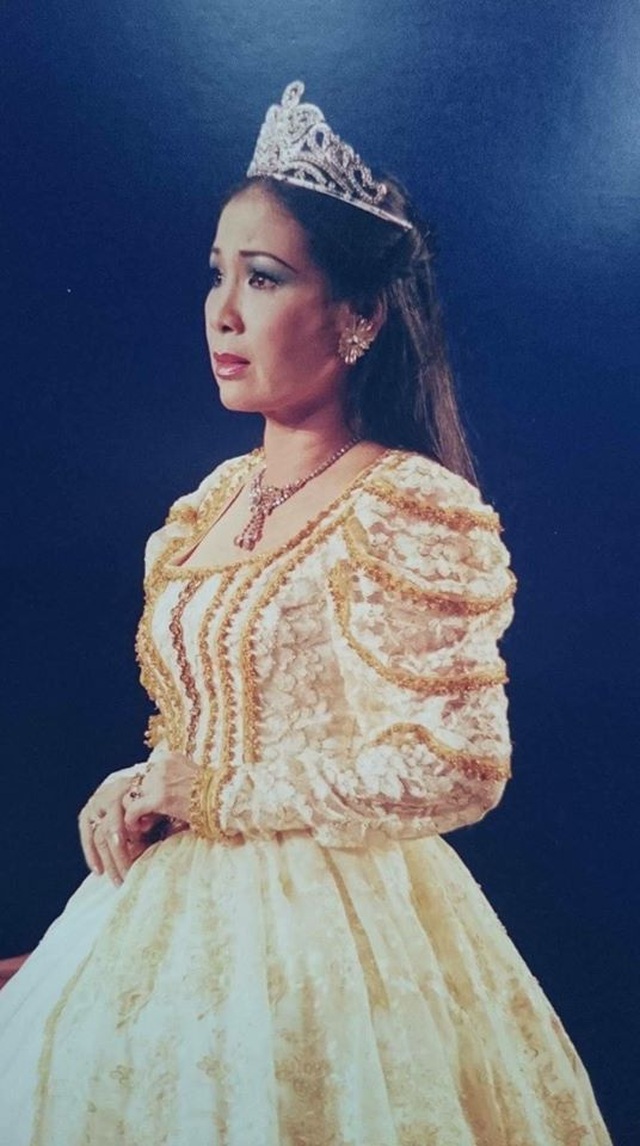 NSND Kim Xuân trải lòng về một thời tuổi trẻ gắn bó với Sài Gòn - 8 NSND Kim Xuân trải lòng về một thời tuổi trẻ gắn bó với Sài Gòn - 8