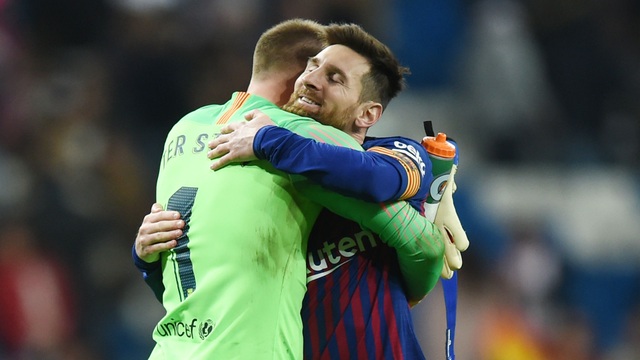 Ngoài Messi và Stegen, Barcelona sẵn sàng bán hết các ngôi sao - 1