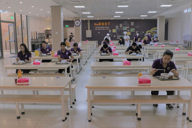 Hà Nội: Phụ huynh lo lắng vì nhiều trường học một buổi, không ăn bán trú - 1 Hà Nội: Phụ huynh lo lắng vì nhiều trường học một buổi, không ăn bán trú - 1