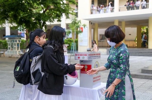 ĐH Đà Nẵng hỗ trợ 20 tỷ đồng giúp sinh viên vượt khó mùa dịch Covid-19 - 3 ĐH Đà Nẵng hỗ trợ 20 tỷ đồng giúp sinh viên vượt khó mùa dịch Covid-19 - 3