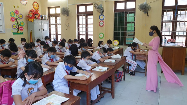 Hàng triệu học sinh đi học trở lại, nhà trường tích cực phòng ngừa dịch - 16 Hàng triệu học sinh đi học trở lại, nhà trường tích cực phòng ngừa dịch - 16