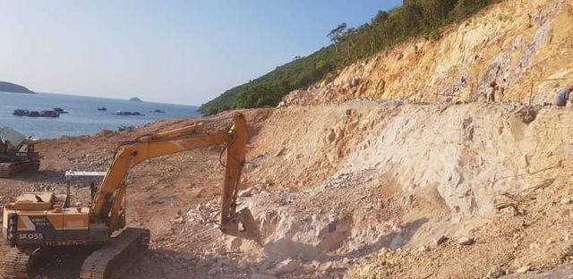 Quản lý đất đai lỏng lẻo, 4 cán bộ huyện bị kỷ luật Đảng - 1 Quản lý đất đai lỏng lẻo, 4 cán bộ huyện bị kỷ luật Đảng - 1