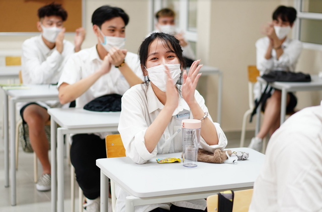 Bữa ăn bán trú đầu tiên thời Covid-19 của học sinh Hà Nội - 5 Bữa ăn bán trú đầu tiên thời Covid-19 của học sinh Hà Nội - 5