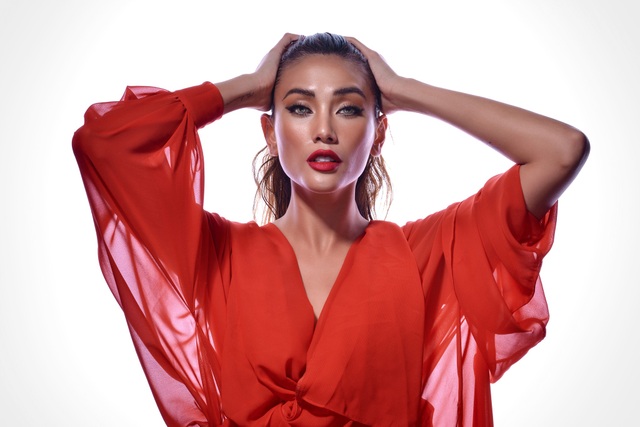 Bị khán giả chỉ trích “thất đức”, Võ Hoàng Yến bức xúc lên tiếng - 3 Bị khán giả chỉ trích “thất đức”, Võ Hoàng Yến bức xúc lên tiếng - 3