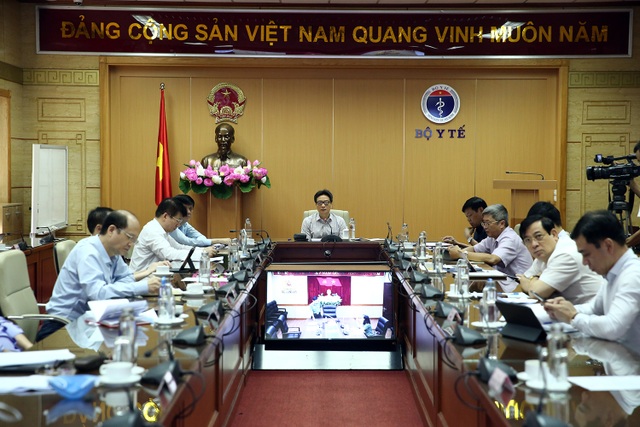 Học sinh không phải đeo khẩu trang trong lớp, phòng học được bật điều hòa - 1